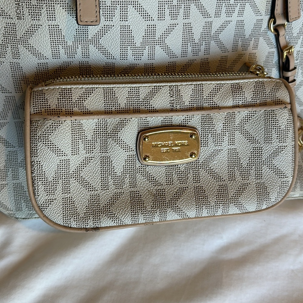 Michael Kors Bag With Matching Satchel - image 2